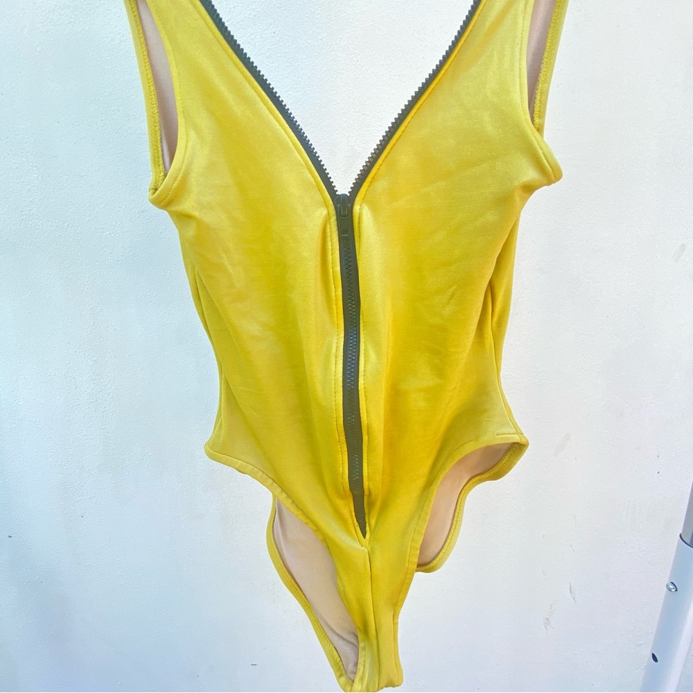 Norma Kamali Mustard Yellow Zip Up One Piece Swimsuit Size Medium - Picture 2 of 6